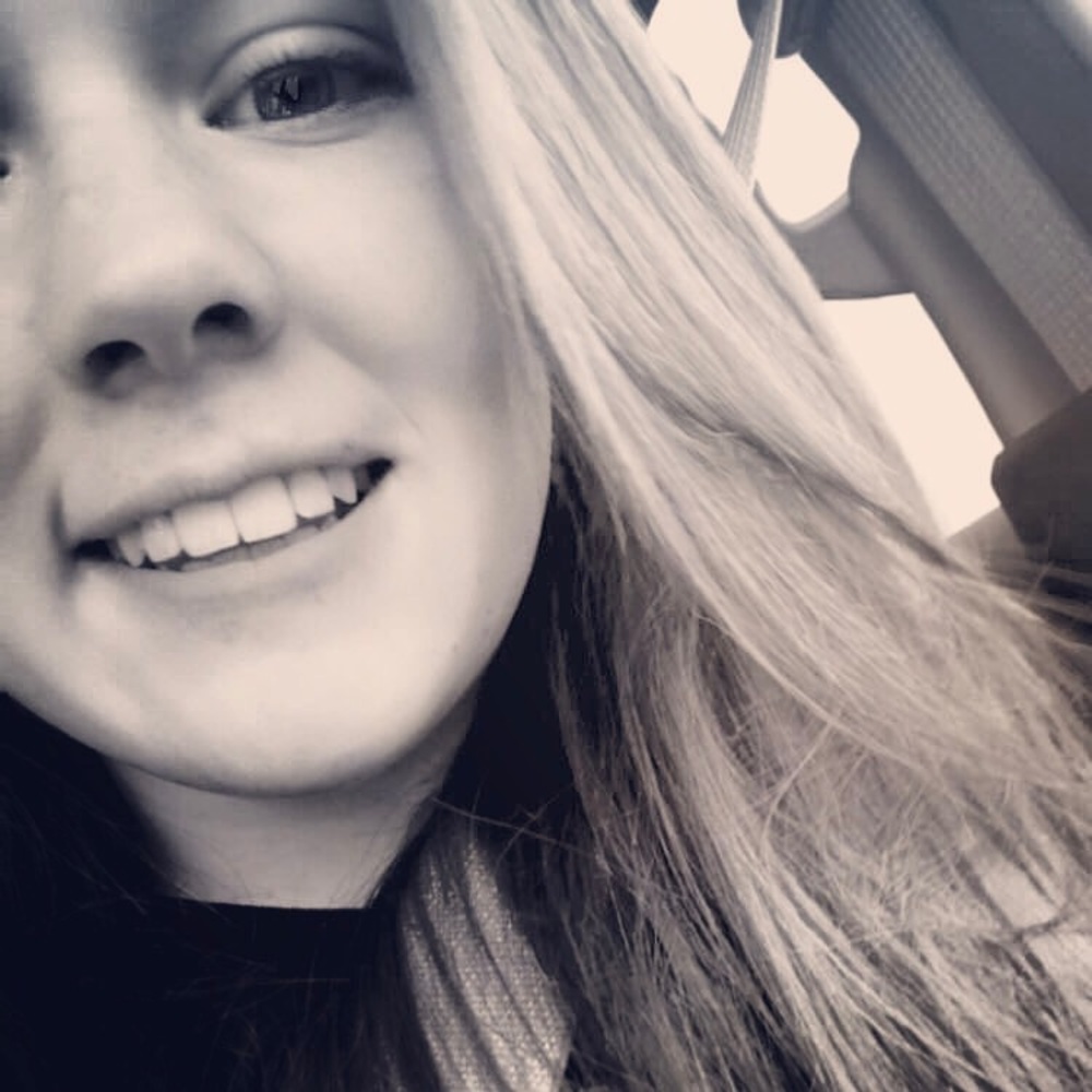 Meet your Posher, Addy