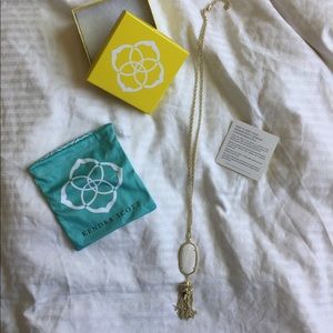 Rayne Necklace in White Pearl - NEVER WORN!