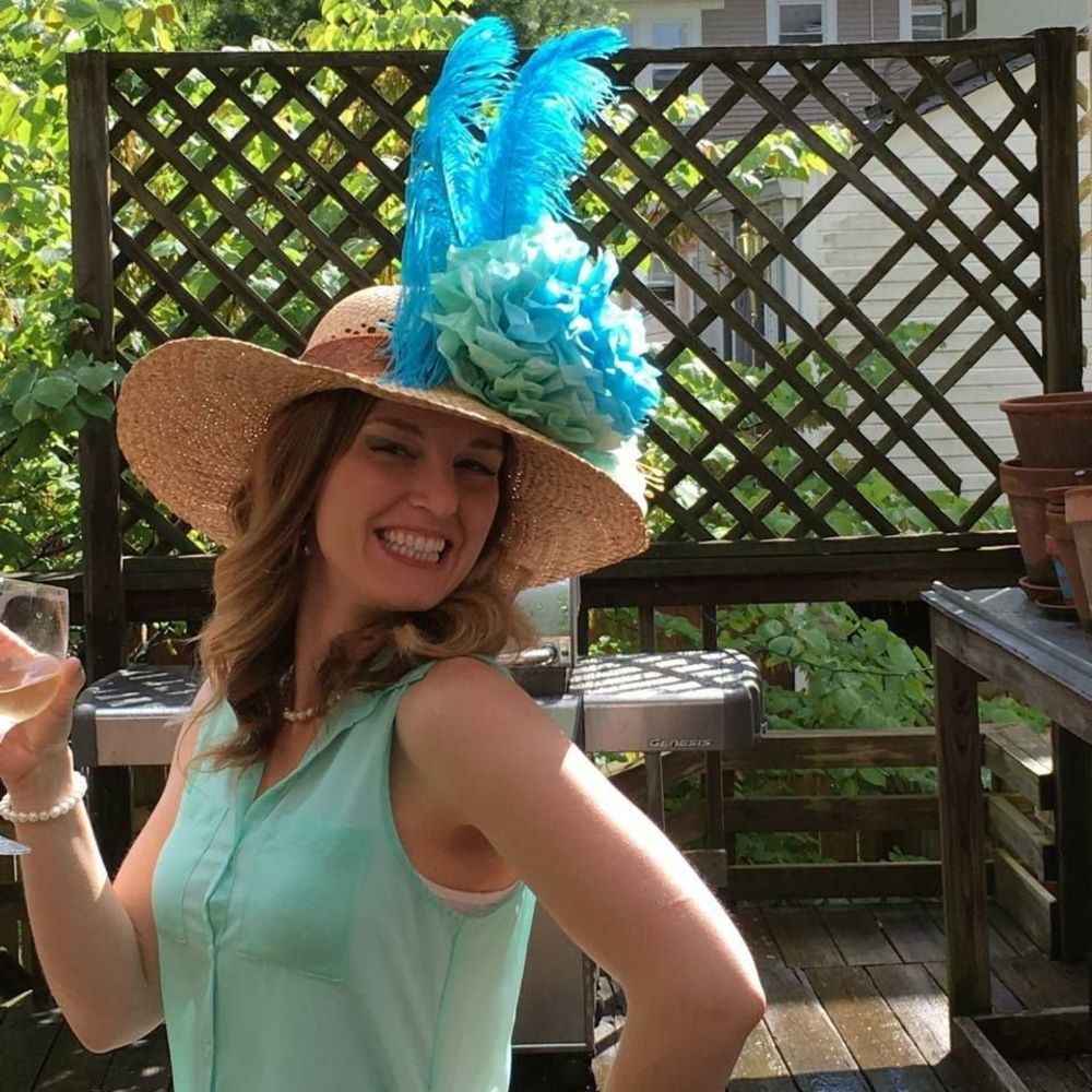 Meet your Posher, Crystal