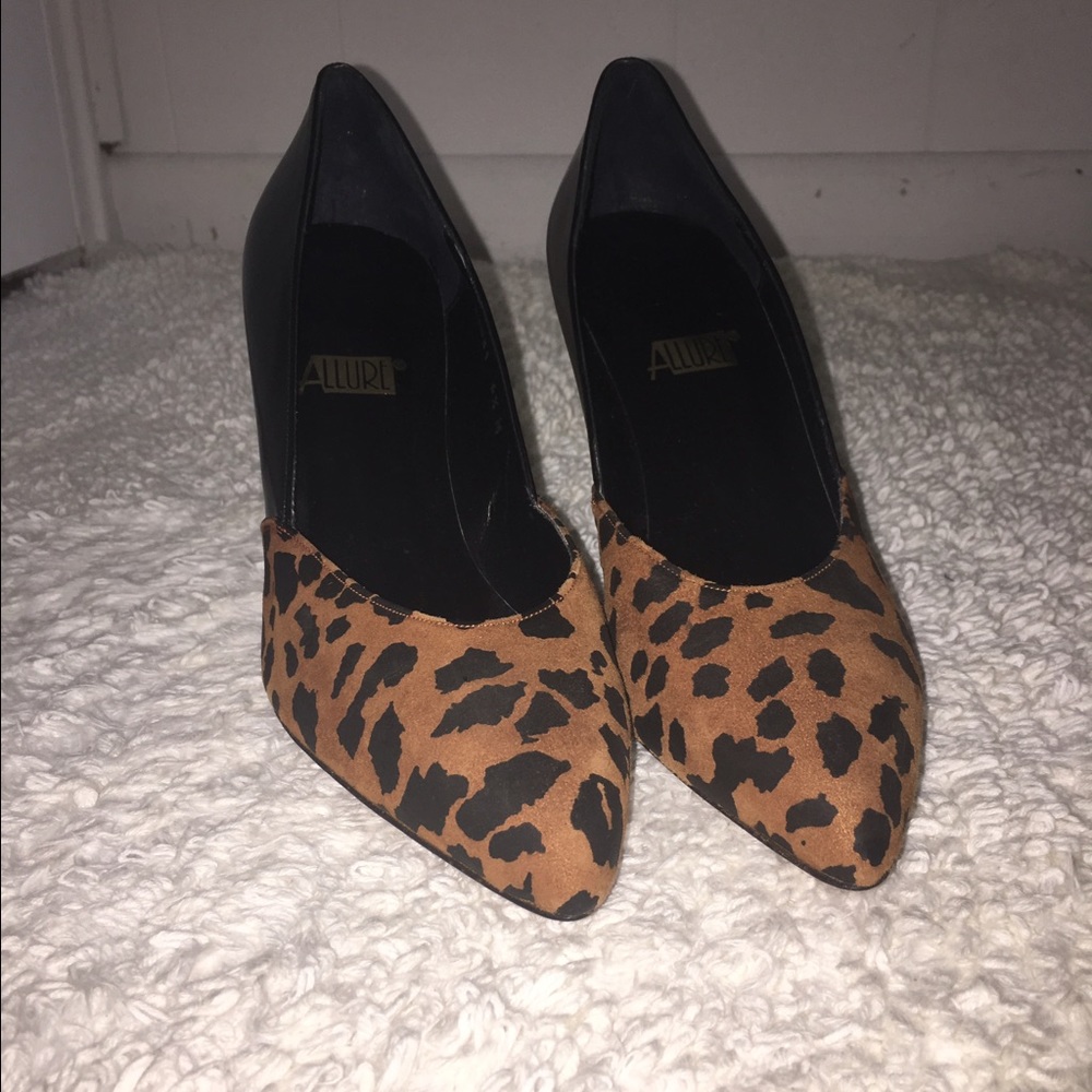 Allure Pumps