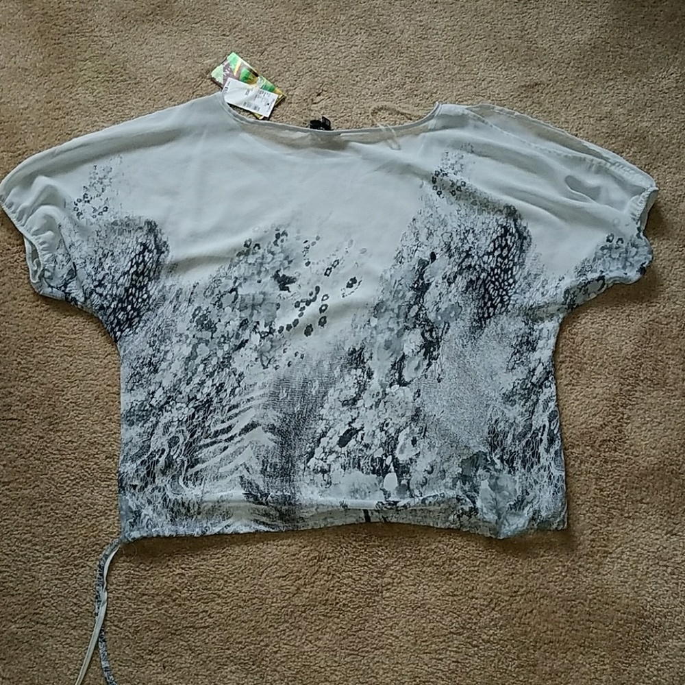 Shirt - Picture 2 of 2