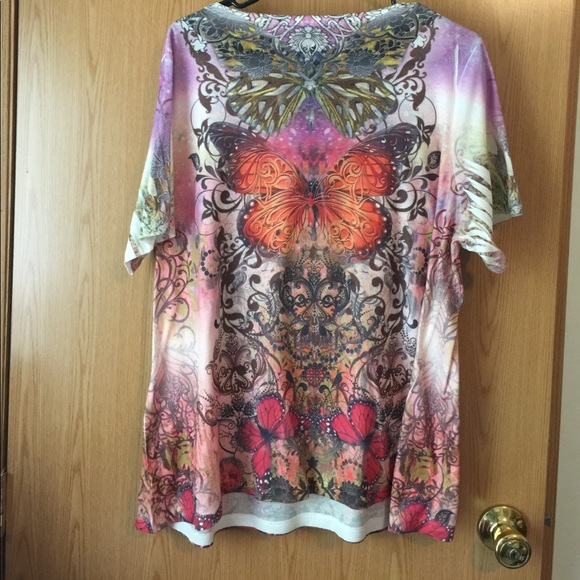 Top - Picture 2 of 2