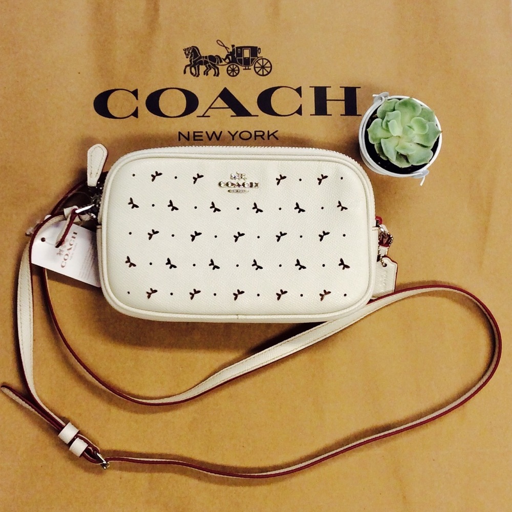 🏷Coach Perforated Butterfly Ivory Crossbody
