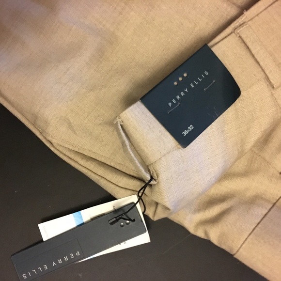 Other - Perry Ellis Beige Dress Slacks - Size 36x32