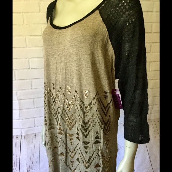 Lane Bryant Gold Embellishment Blouse - Picture 6 of 8