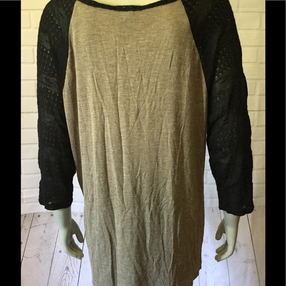 Lane Bryant Gold Embellishment Blouse - Picture 7 of 8