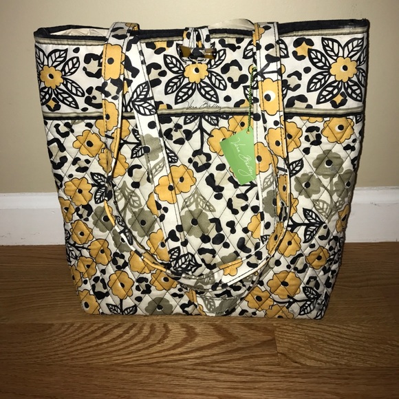 Vera Bradley Handbags - Vera Bradley Tote (Go Wild)