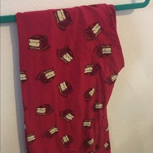 LulaRoe TC cake leggings