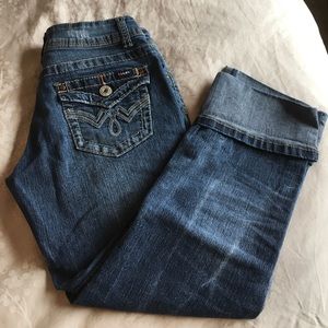 Angels capri pants 💐