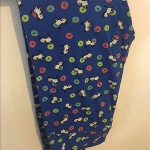 LulaRoe Unicorn and donut TC leggings!
