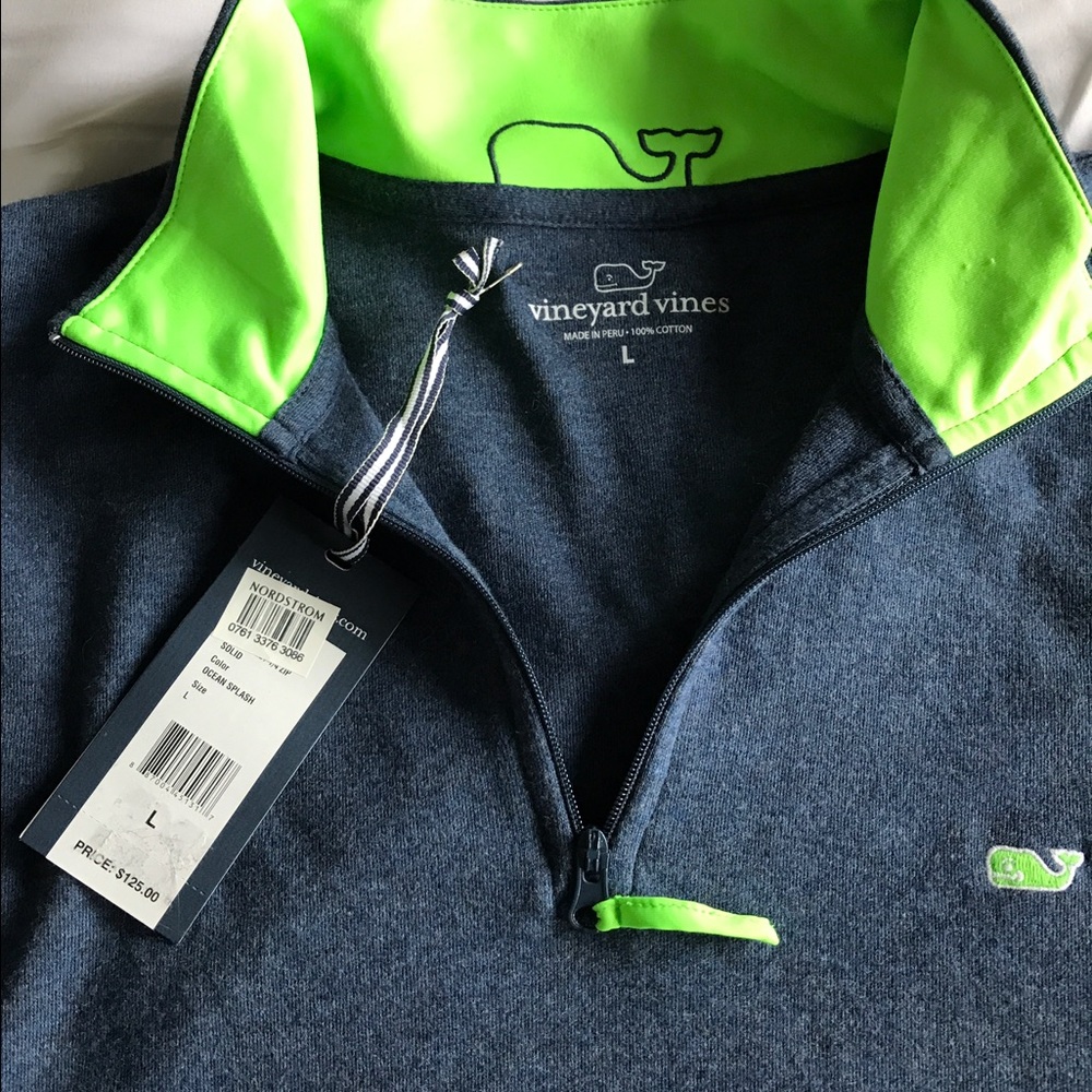 NWT size Large Vinyard Vines