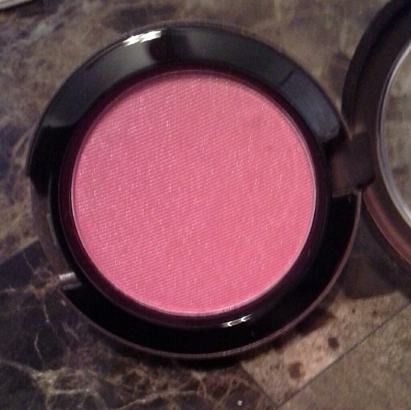 Mac Temperature Rising Collection Blush NWOB - Picture 2 of 3