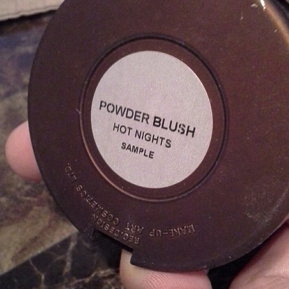 Mac Temperature Rising Collection Blush NWOB - Picture 3 of 3