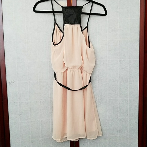 Forever 21 pink and black summer dress. - Picture 2 of 2