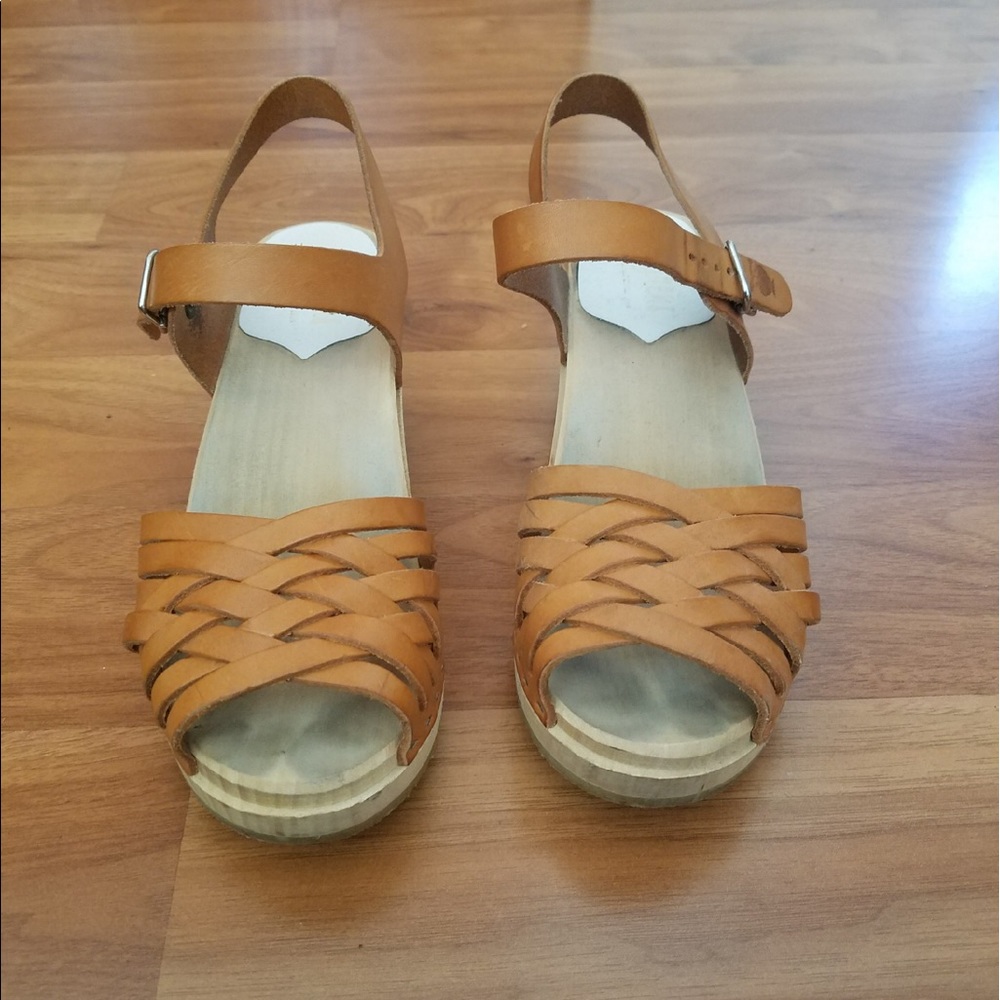 Sandgren Clog Sandals