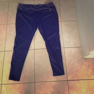 Dark Blue Avia Long Capri Workout Pants