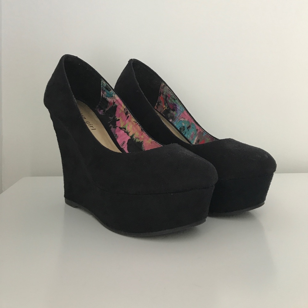 Black suede wedges