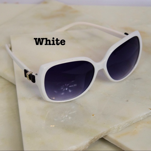 Oversized Sunglasses - The Star - Picture 3 of 6