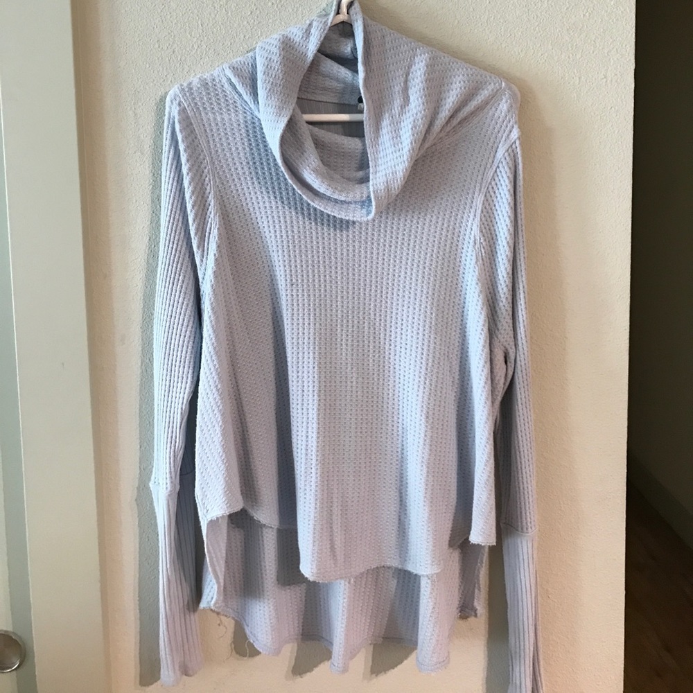 Free People Long Sleeve loose turtleneck