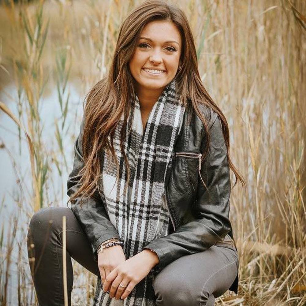 Meet your Posher, Stephanie