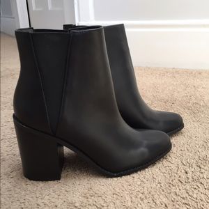 Aldo Collettara Booties