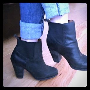 Lucky Brand black leather booties
