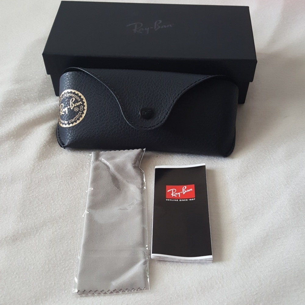 Ray- Ban