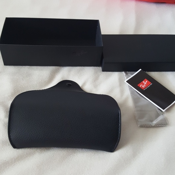 Ray- Ban - Picture 3 of 4