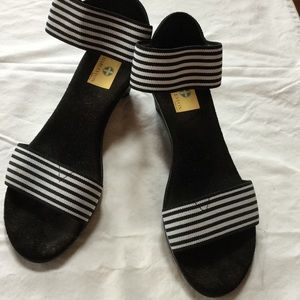 Charleston wedge Sandler