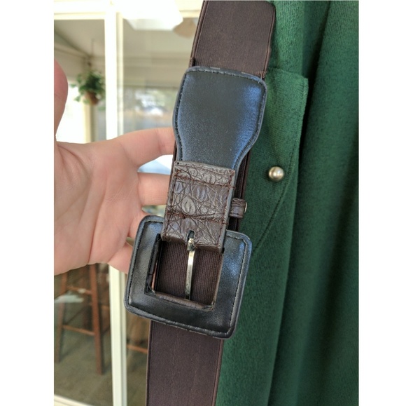 Green sleeveless dress with pockets - Picture 4 of 6