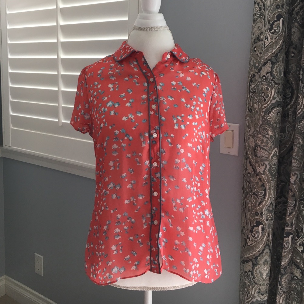 Super cute Boden shirt - perfect condition