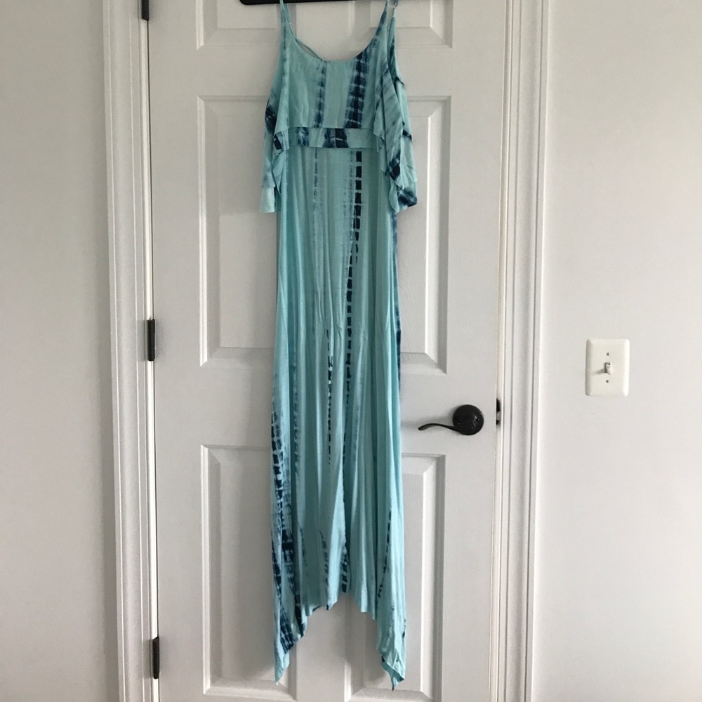 Blue tie dye maxi dress