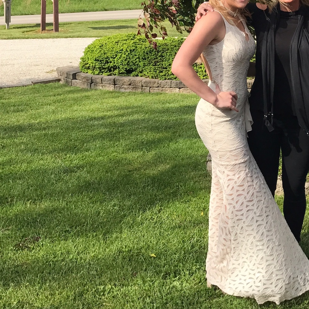 Prom Dress - Picture 2 of 4