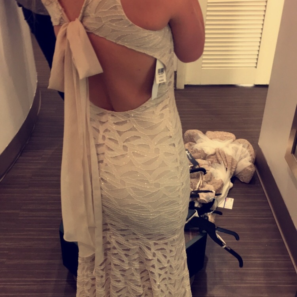 Prom Dress - Picture 3 of 4