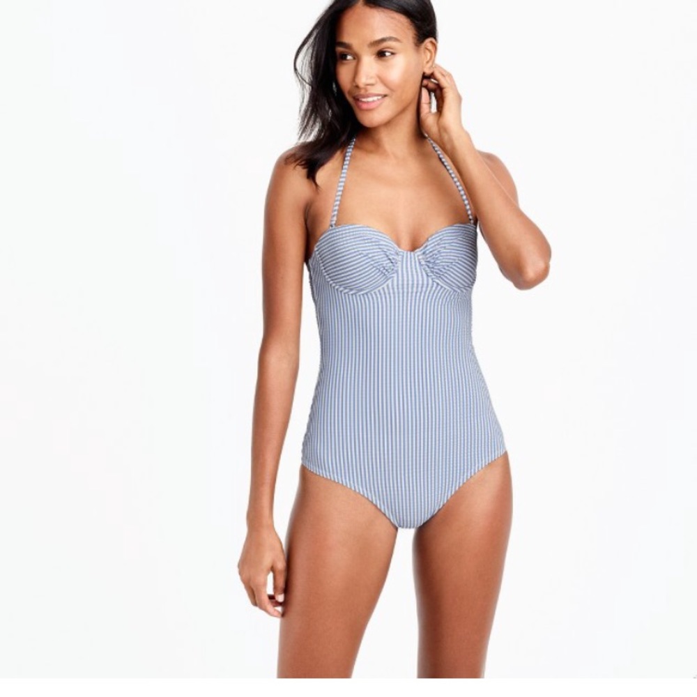 Underwire one piece seersucker swimsuit size 2