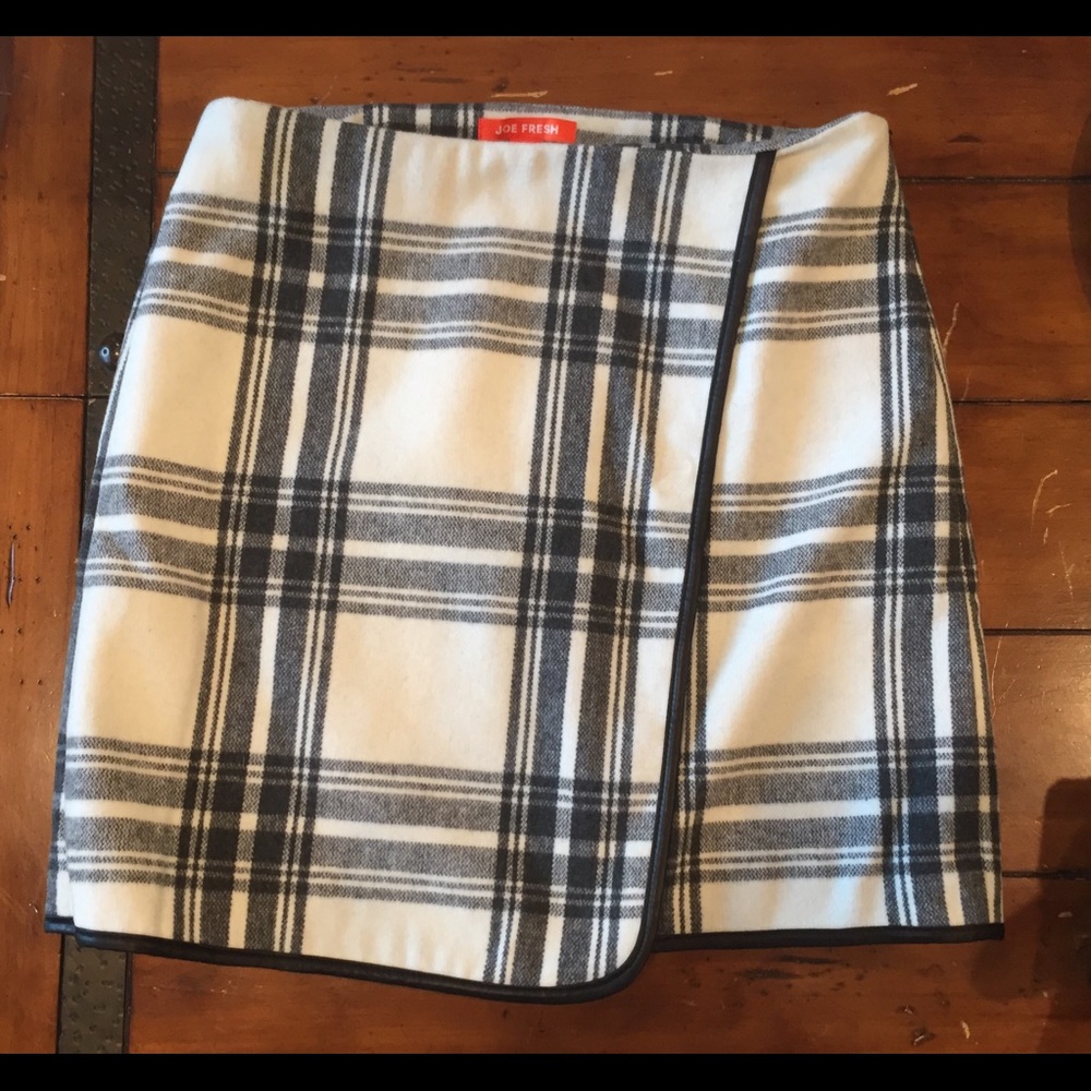Joe Fresh skirt