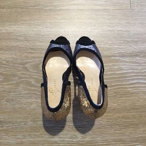 SALE Ivanka Trump two-tone heels (6)