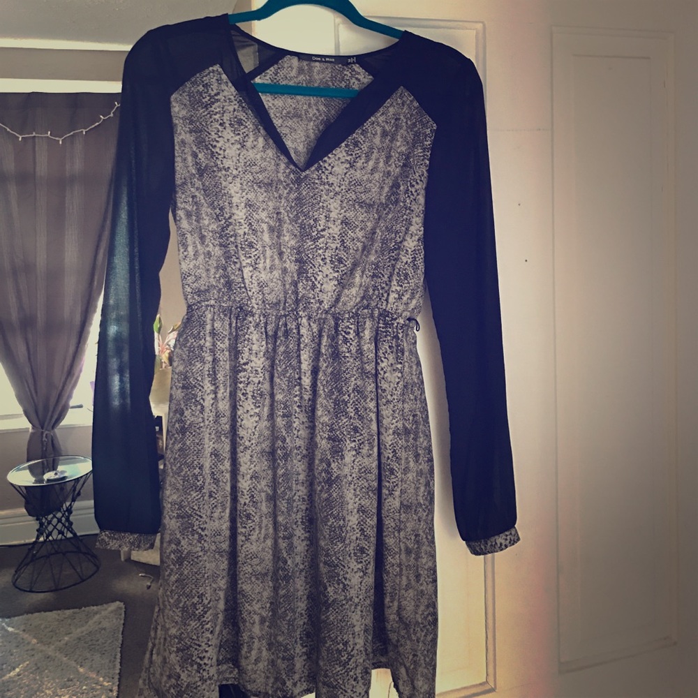 Great dress for work or play!