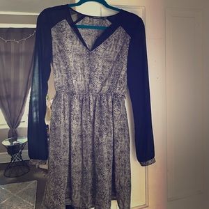 Great dress for work or play!