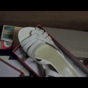 Meet your Posher, Pam