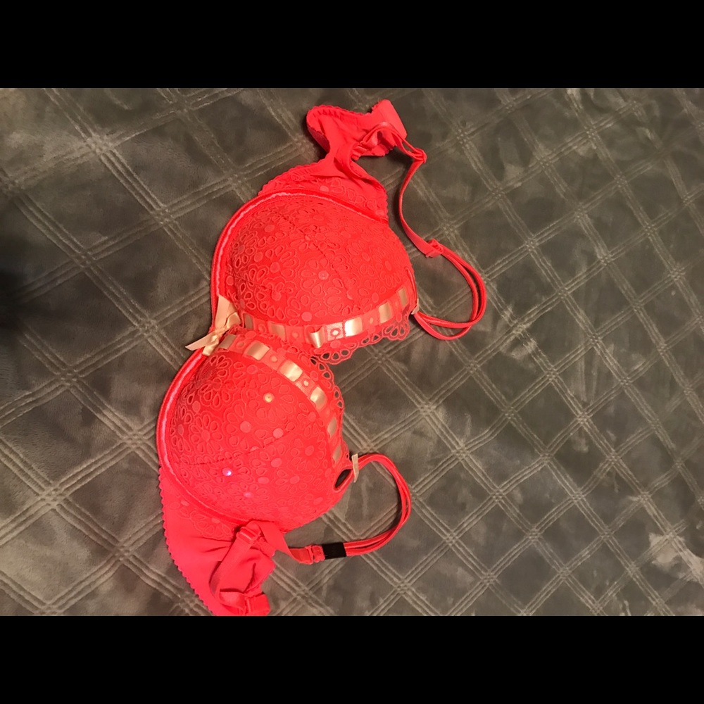 NWT Victoria's Secret bra, bright orange