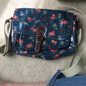 Catch Kidston Cross-body bag