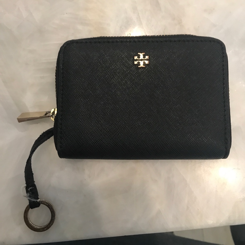 Black Tory Burch keychain wallet