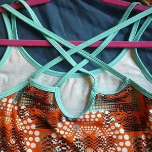 Soybu rock climbing/yoga strappy tank