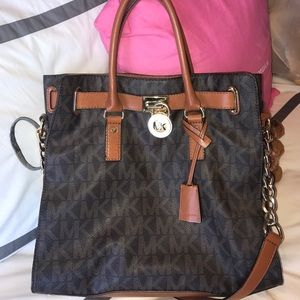 Michael Kors Hamilton
