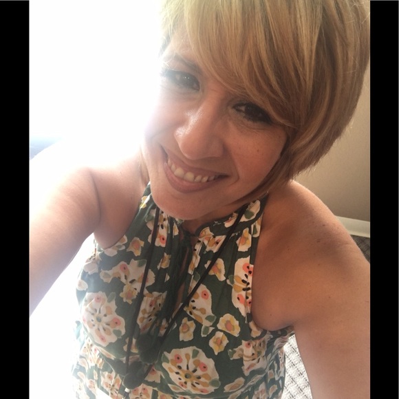 Meet your Posher, Maddy - Picture 2 of 2