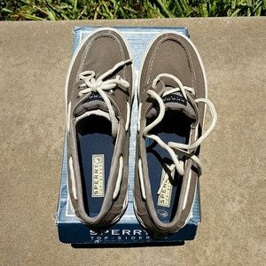 Sperry Halyard Navy and Gray shoes