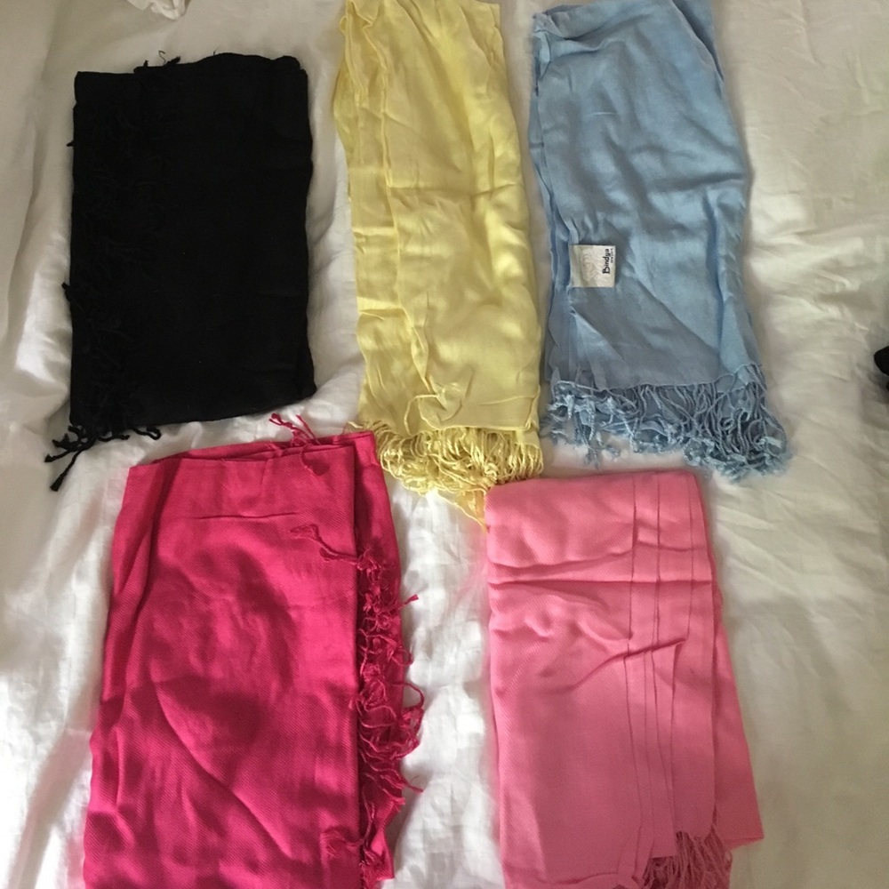 Set of 5 Indian scarves