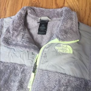 Girls medium north face jacket