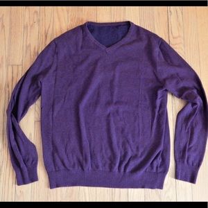 Men's Maroon Burgundy V-Neck Sweater Sz M